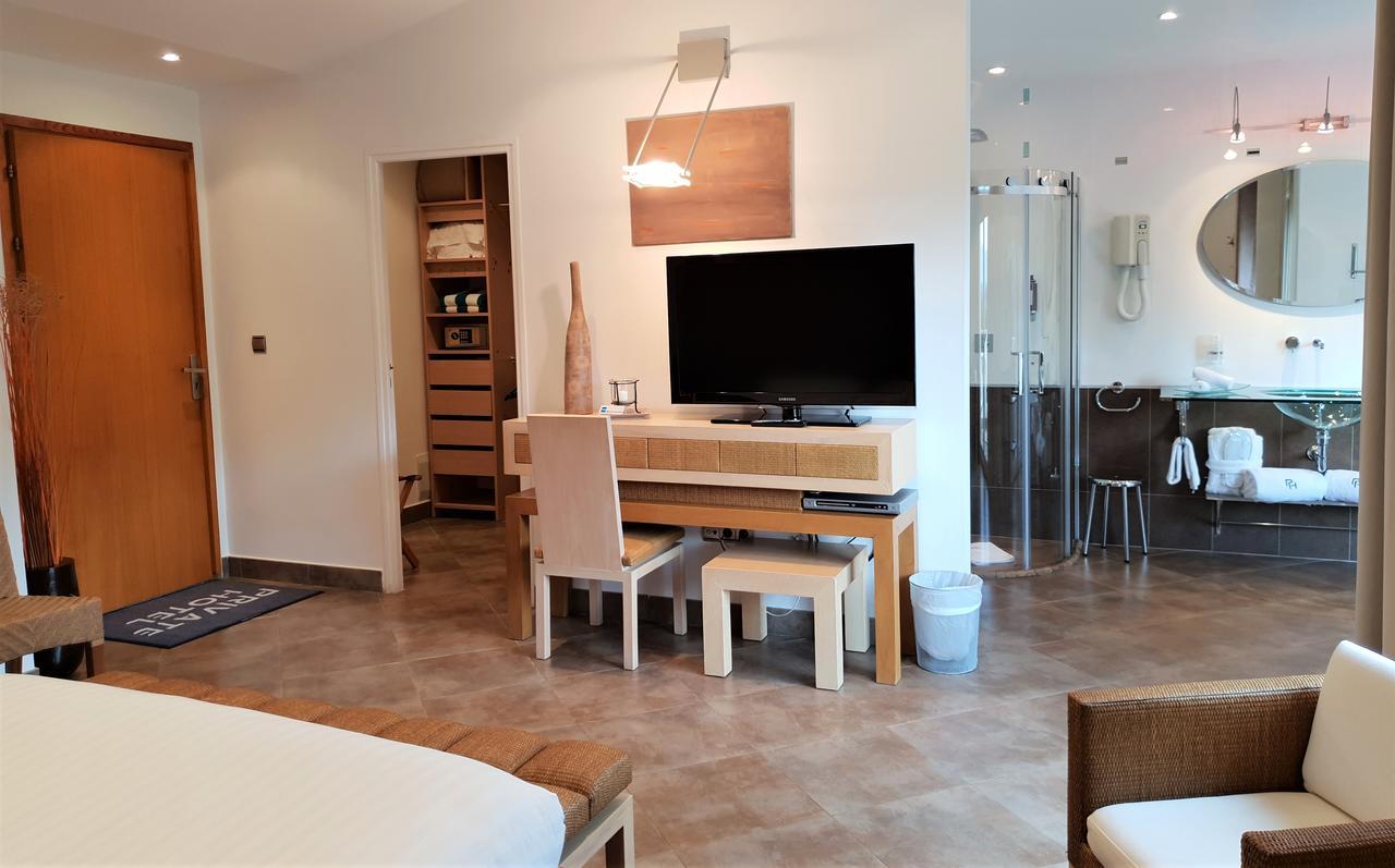 Private Hotel - Adult Only Порто-Веккіо Екстер'єр фото