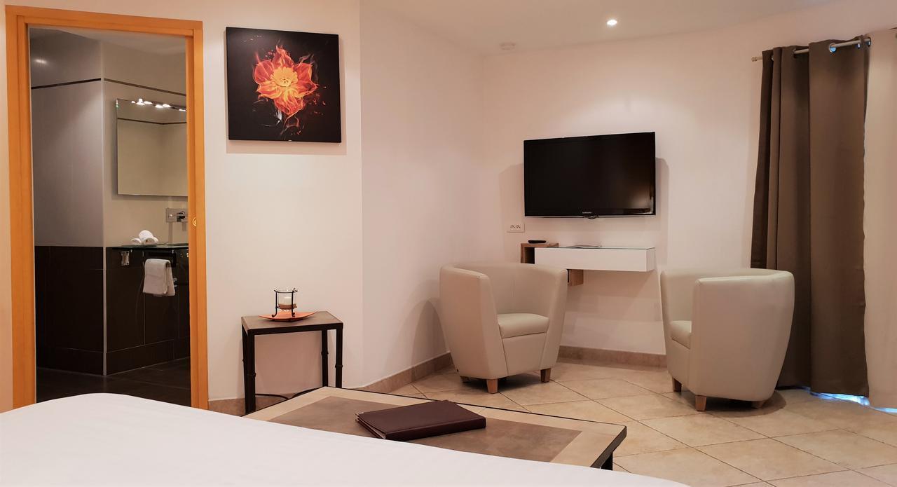Private Hotel - Adult Only Порто-Веккіо Екстер'єр фото