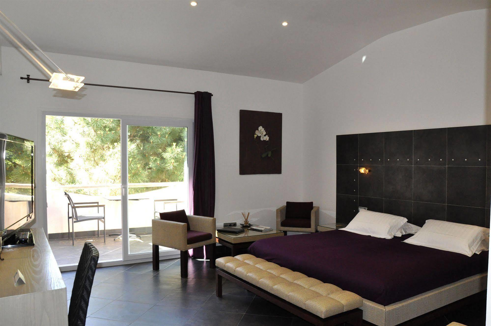Private Hotel - Adult Only Порто-Веккіо Екстер'єр фото