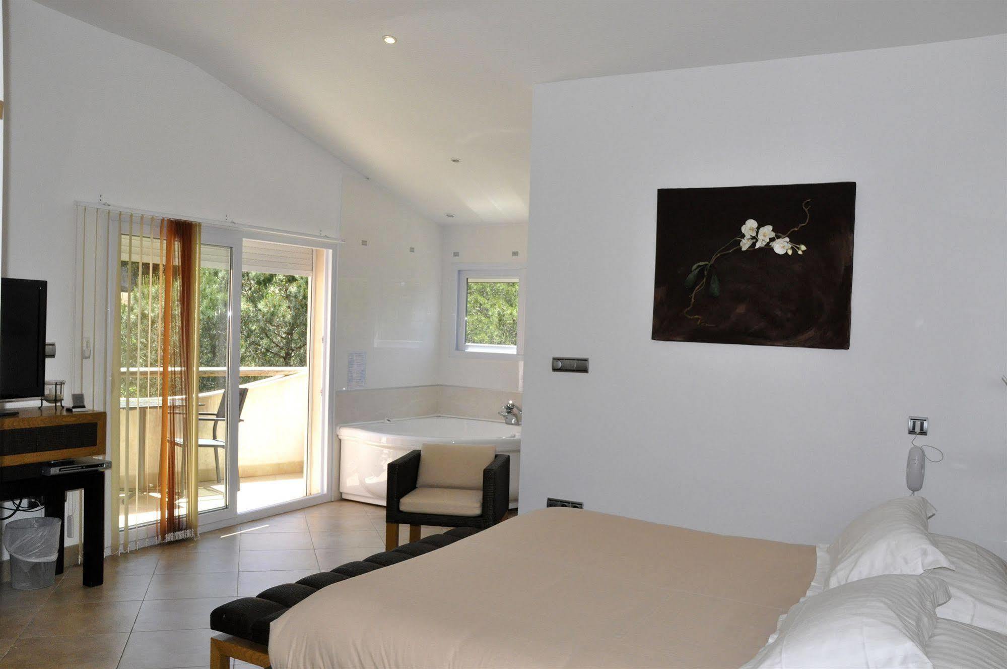 Private Hotel - Adult Only Порто-Веккіо Екстер'єр фото